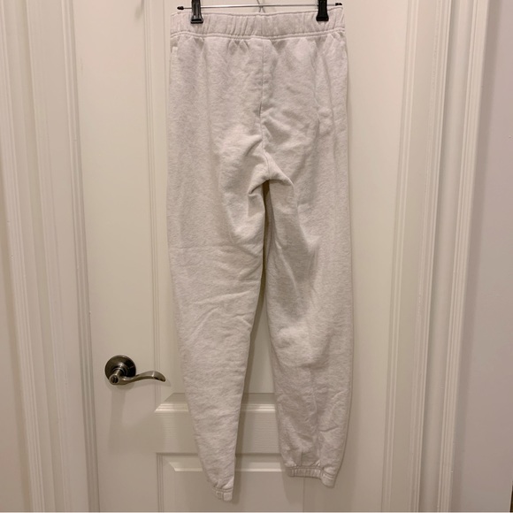 aritzia/tna fleece airy offwhite sweatpants - Picture 3 of 4